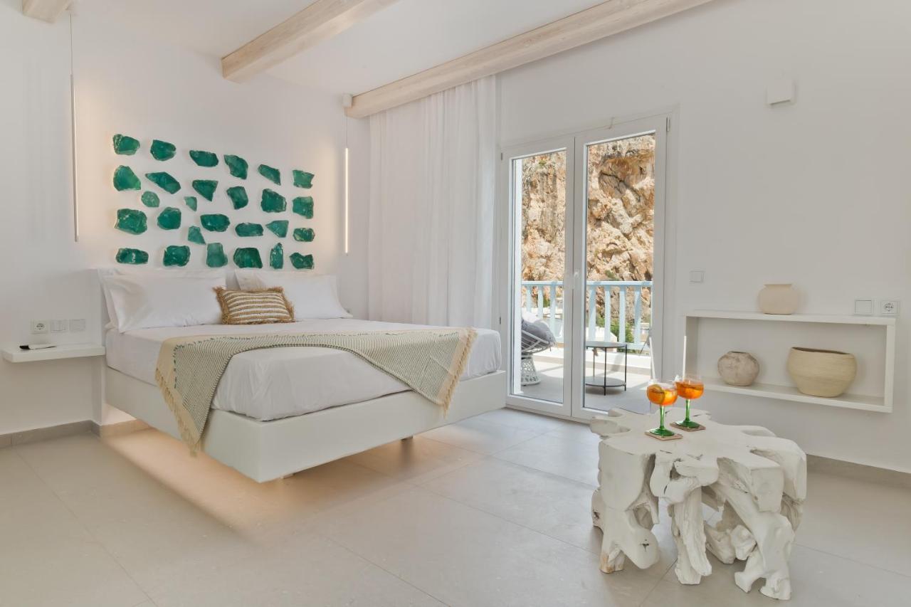 Enilion Luxury Suites Kyra Panagia Exterior foto